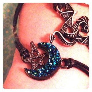 Rad bracelet 👽👽HOLD⚔