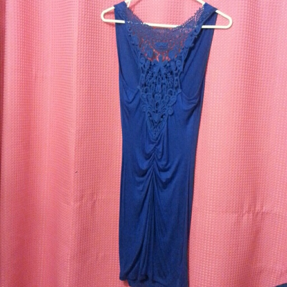 Dress - Picture 2 of 2