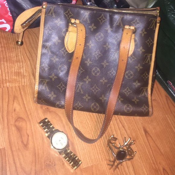 Authentic Mongram Louis Vuitton purse