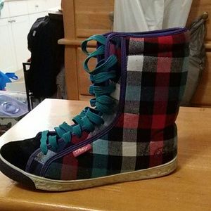 Pastry high tops