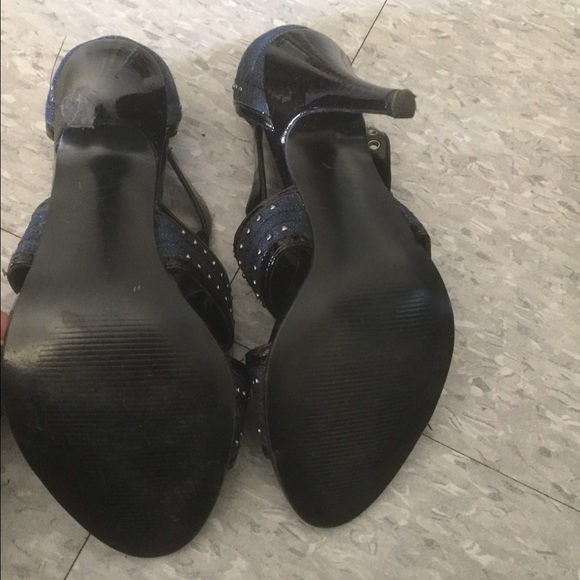 Nice - Picture 3 of 3