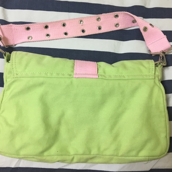 Purse - Picture 2 of 3