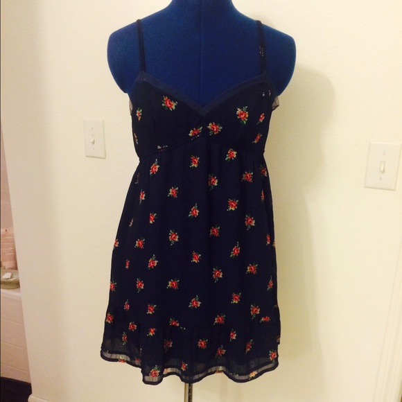 Abercrombie dress 🍂