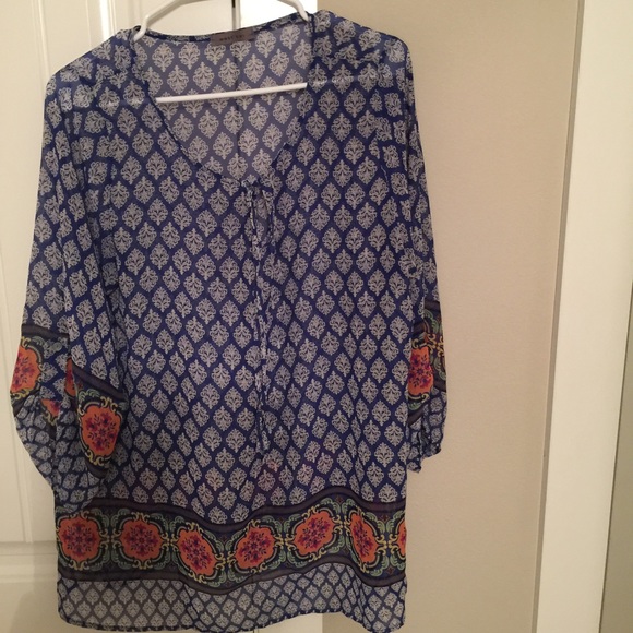 Tunic - Picture 1 of 3