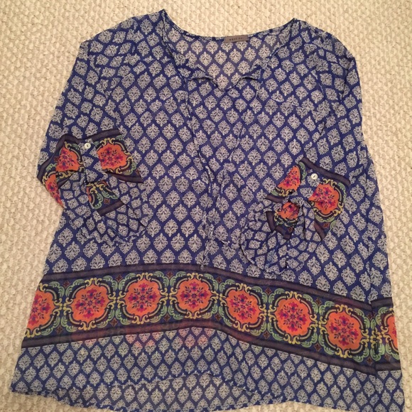 Tunic - Picture 2 of 3