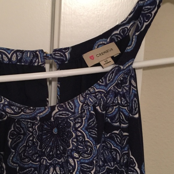 Dress - Picture 2 of 3