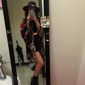 Meet your Posher, Alexis