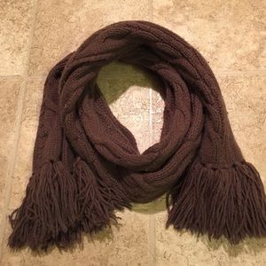Gap wool scarf