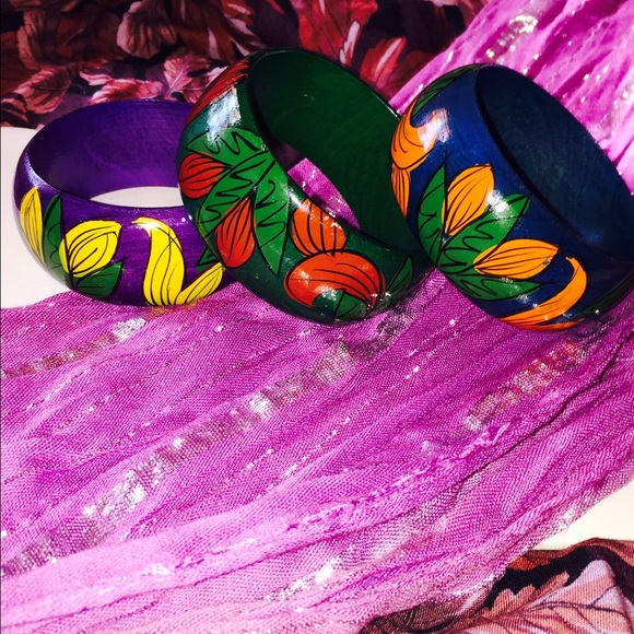 LOT OF 3 Vintage Wooden Bangle Bracelets - Picture 2 of 2