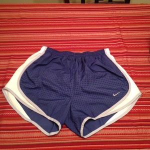Athletic shorts