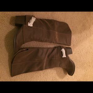 New fergalicious boots-11