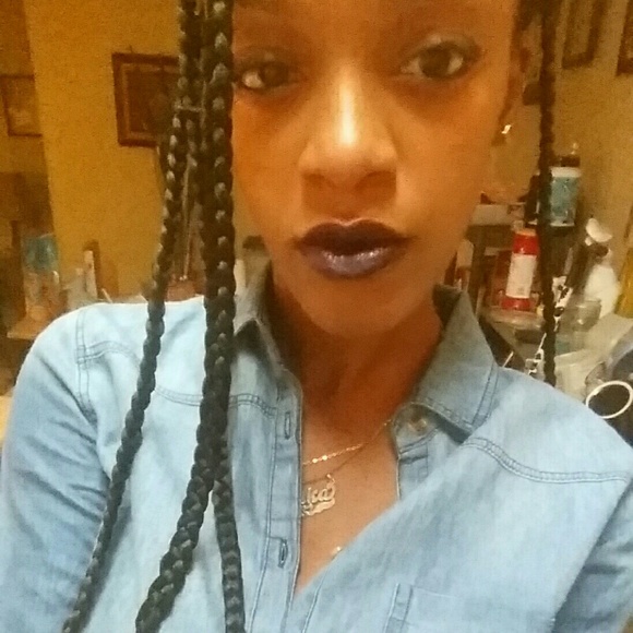 Meet your Posher, Erika