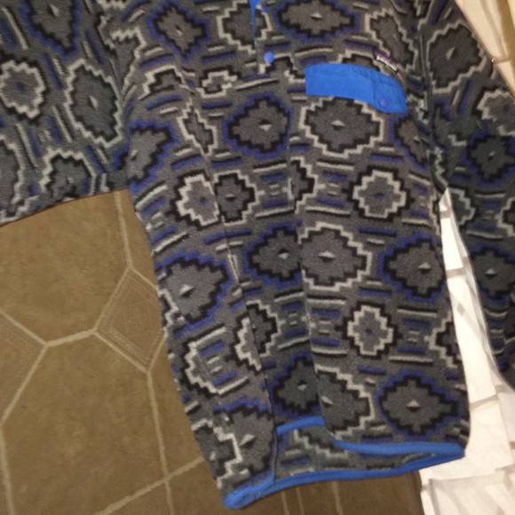 Mens Patagonia jacket!!