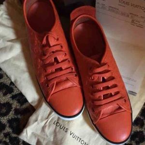 women's Louis Vuitton sneakers