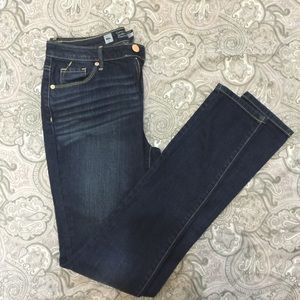 Skinny Jeans. Curvy. Size 6L.