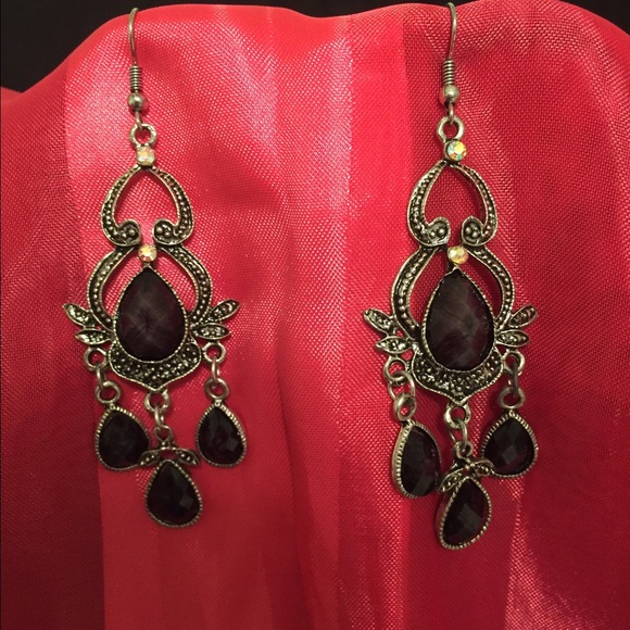 Silver dangle earrings