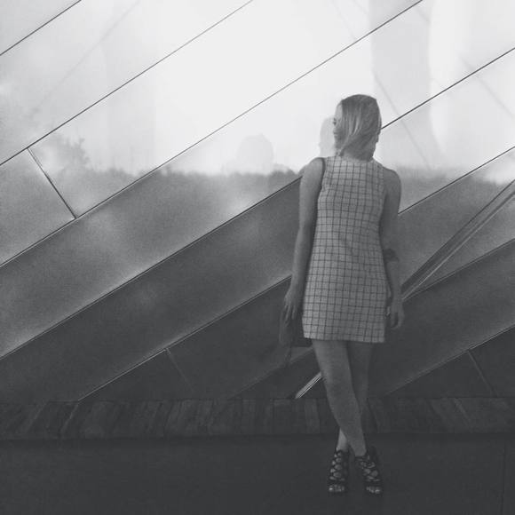 Meet your Posher, Chloe - Picture 1 of 1