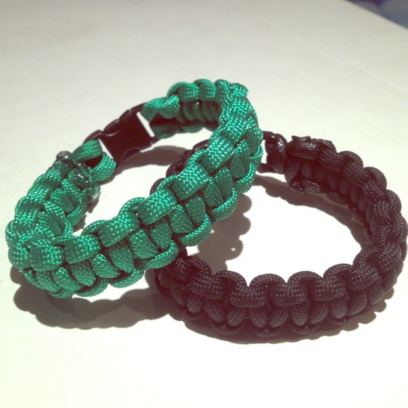 Para cord bracelets - Picture 1 of 3