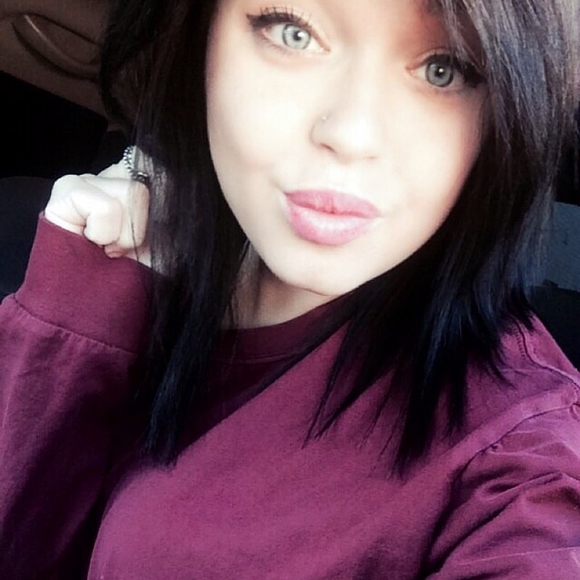 Meet your Posher, Kelsie