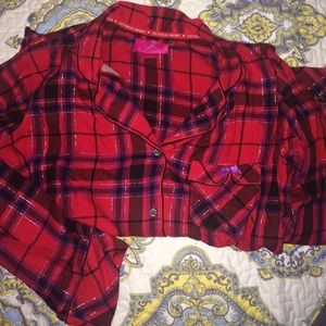 Victoria's Secret sleep top