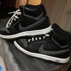 Lightly used Men's Nike Air Jordan's. OFFER AWAY!