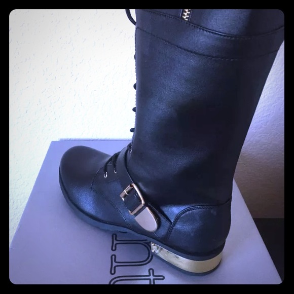 *New* Relent Military Boot