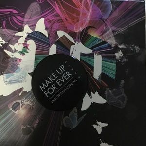 Makeup Forever HD Powder