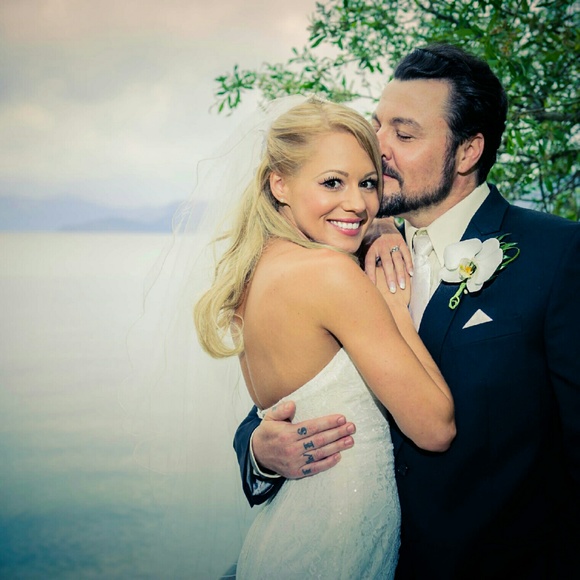 Meet your Posher, Kris - Picture 3 of 3