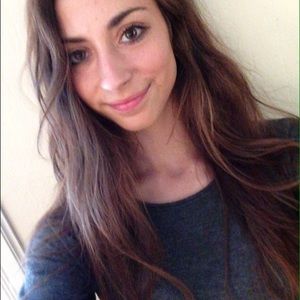 Meet your Posher, Gabi