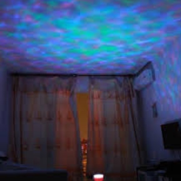 SOLD - Picture 3 of 4