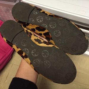 Tory burch cheetah flats
