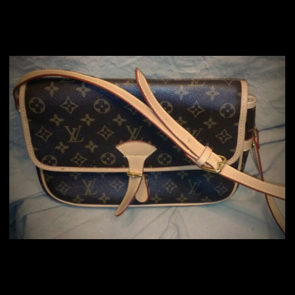 Handbag