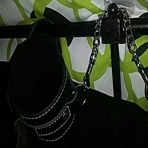 Handcuffs - Picture 4 of 4