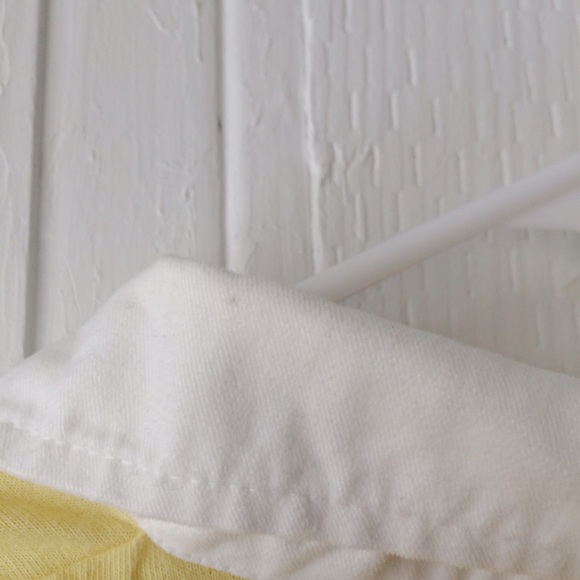 Yellow shirt - Picture 2 of 4