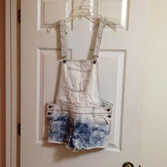 Hot Kiss jean overall shorts