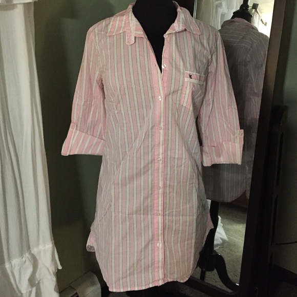 Victoria 's Secret signature nightshirt