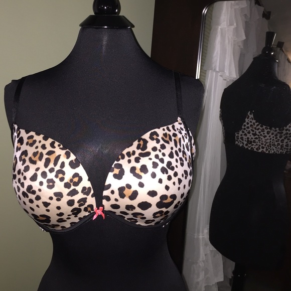 Victoria's Secret cheetah print bra