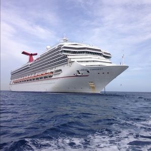 Meet your Posher, Anny