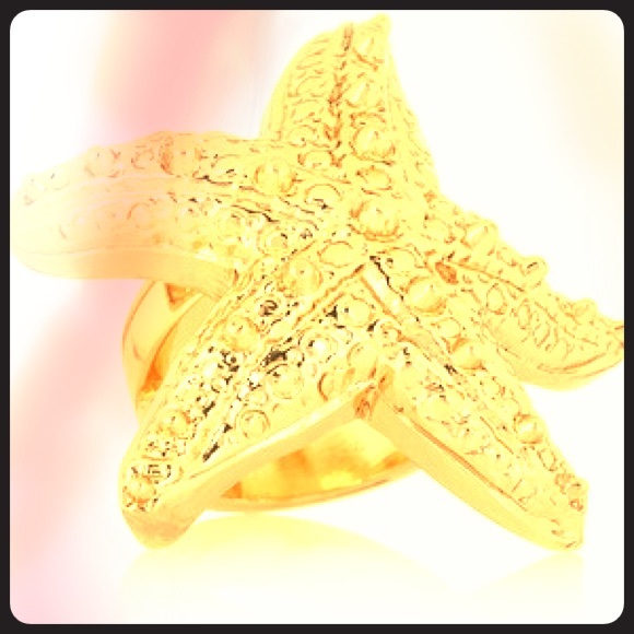Versace Starfish ring