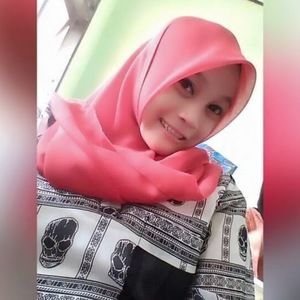 Meet your Posher, Anggieta