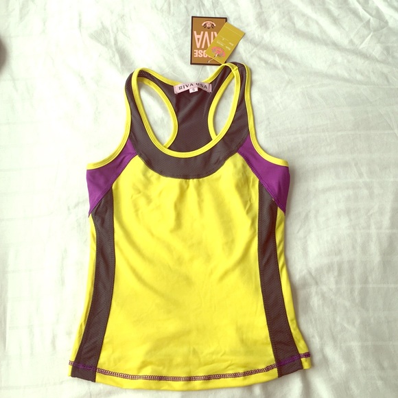 NWT work out shirt