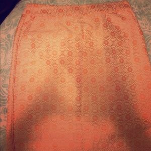 Banana republic peach and cream skirt