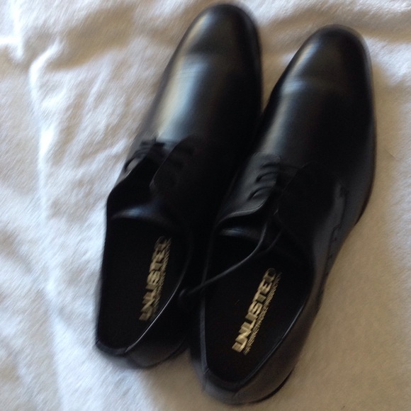 Brand new Unlisted Kenneth Cole Production men - Picture 3 of 4