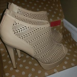 Call it spring shoes