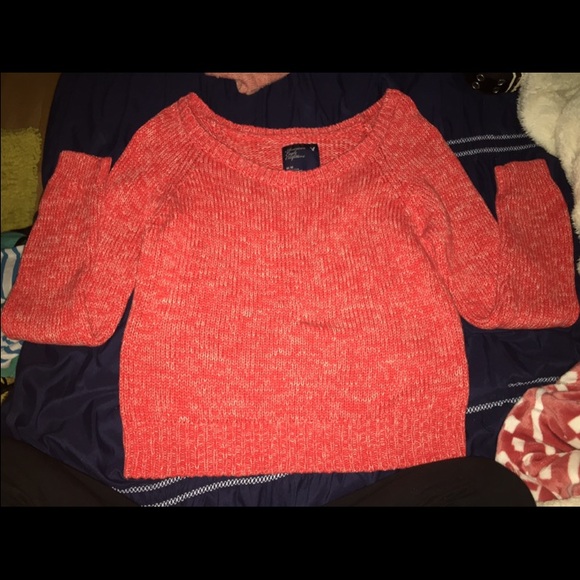 AMERICAN EAGLE SWEATER