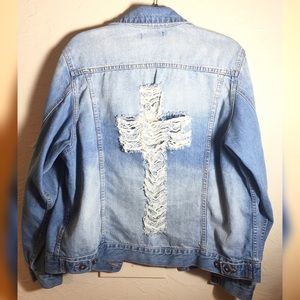 Tobi light wash denim jacket with cross!