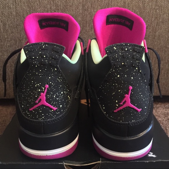 Jordan 4 retro 🔴SOLD🔴 - Picture 2 of 4