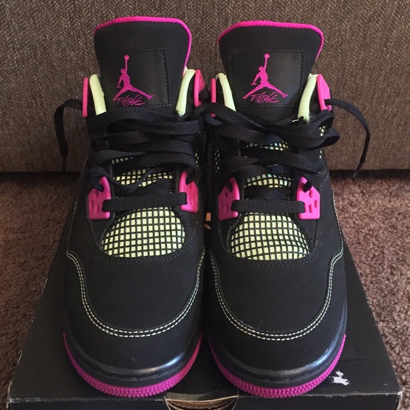 Jordan 4 retro 🔴SOLD🔴 - Picture 3 of 4