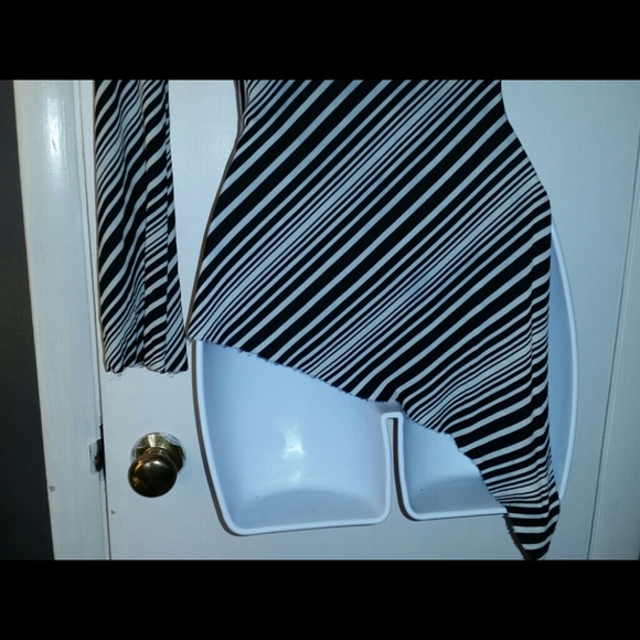 BEBE xs Shirt, like new! ! - Picture 3 of 4