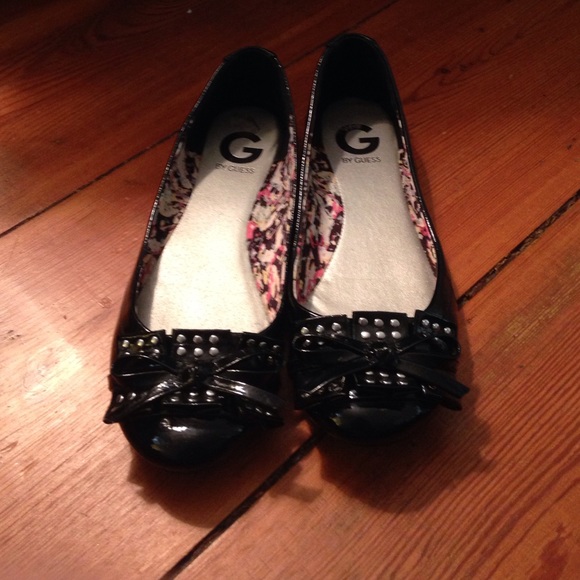 Ballet flats